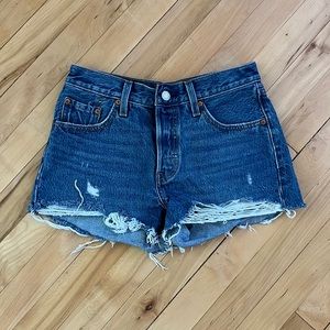 Levi’s 501 Cutoff shorts